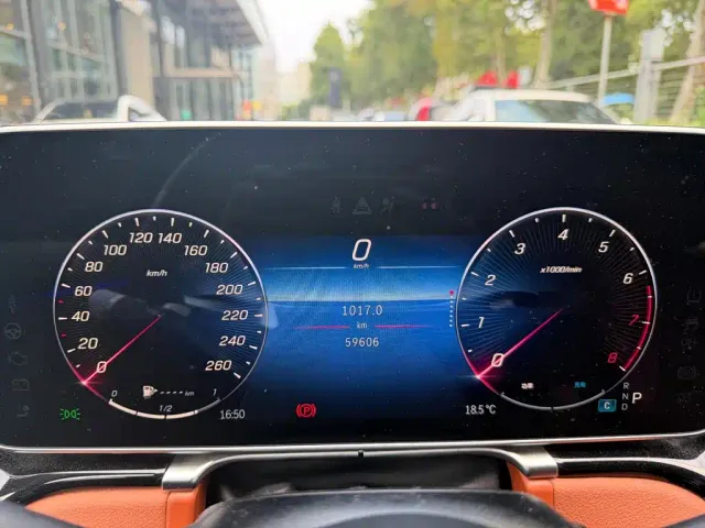 Mercedes-Benz S-Class — Фото автомобиля 8