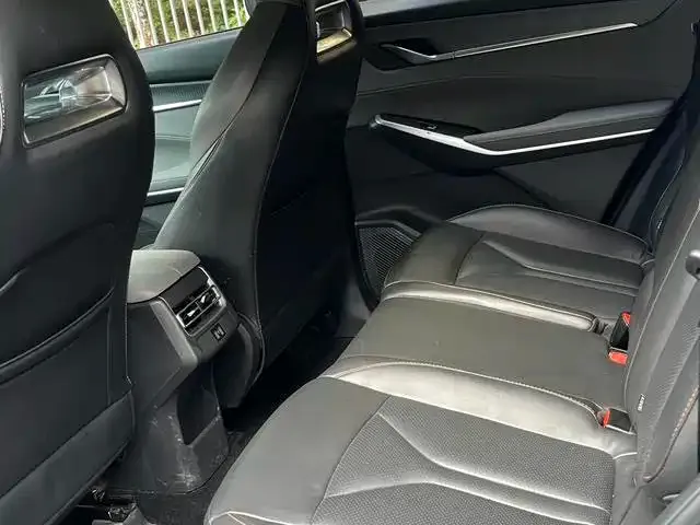 Changan CS75 Plus — Фото автомобиля 11