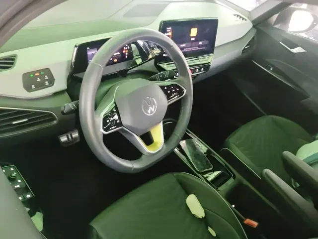 Volkswagen ID.3 — Фото автомобиля 9