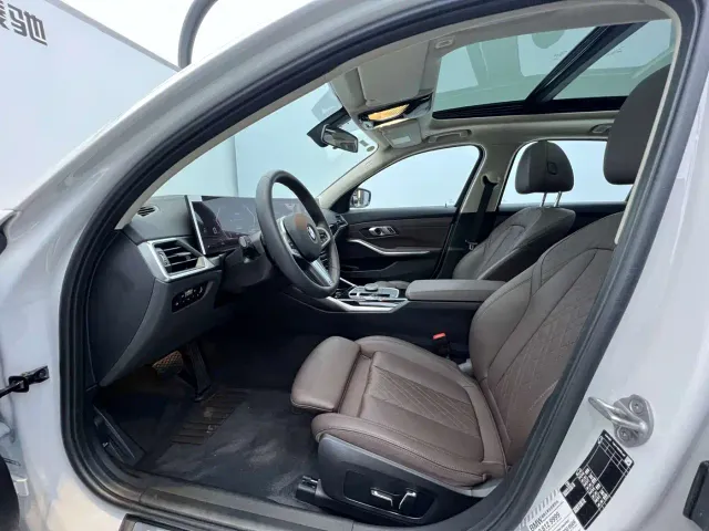 BMW 3 Series — Фото автомобиля 8