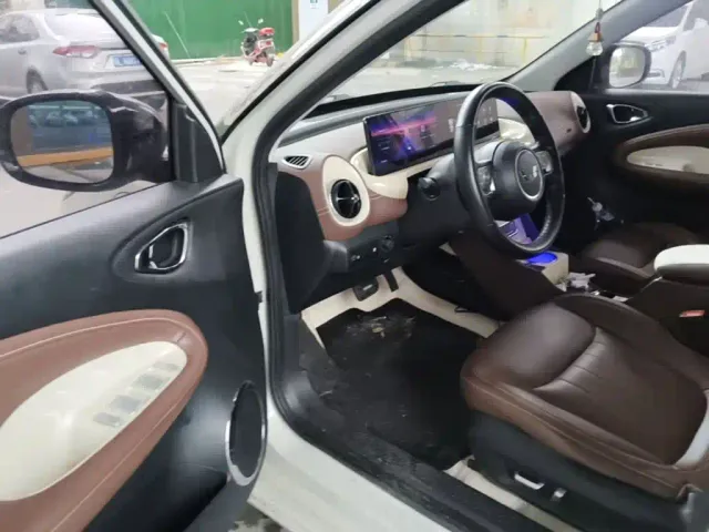 Wuling Bingo — Фото автомобиля 15