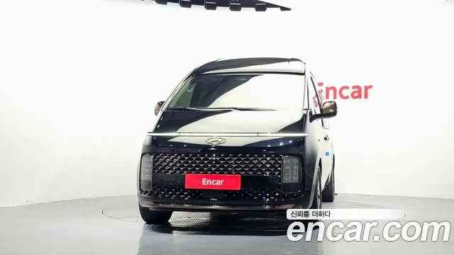 Hyundai Staria — Фото автомобиля 3