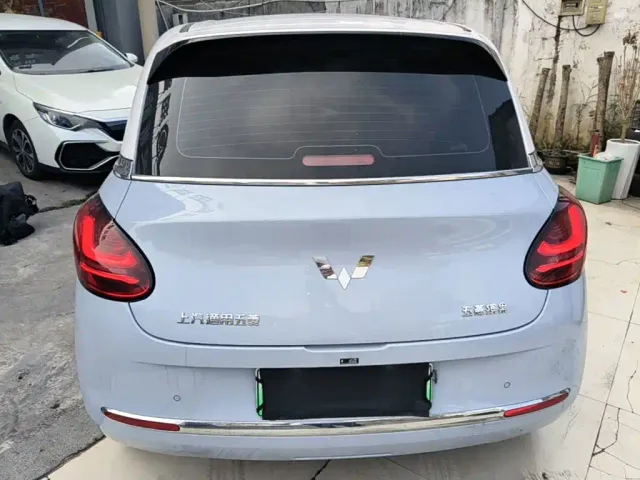 Wuling Bingo — Фото автомобиля 5