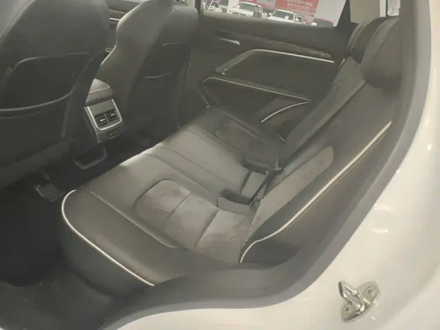 Haval H6 — Фото автомобиля 16