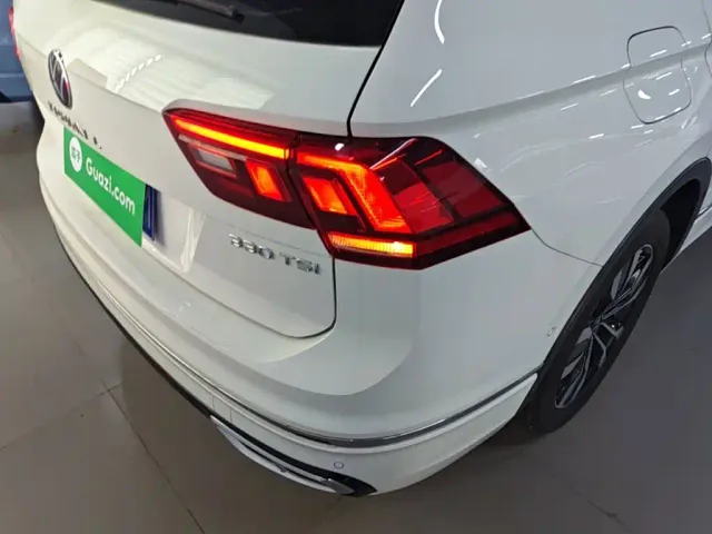 Volkswagen Tiguan L — Фото автомобиля 7