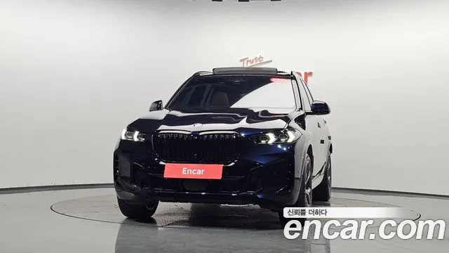 BMW X5 xDrive 40i M Sport — Фото автомобиля 2