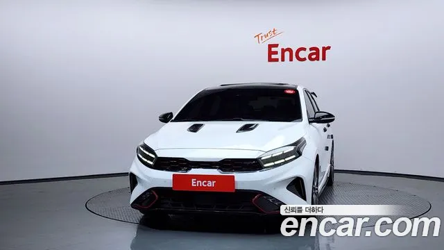 Kia K3 Новый K3 2 поколение 1.6 Turbo GT 5 дверей — Фото автомобиля 3