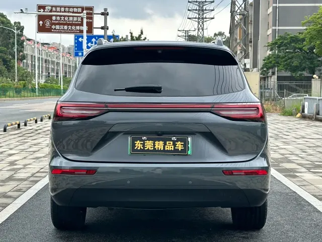 Aito M7 — Фото автомобиля 5