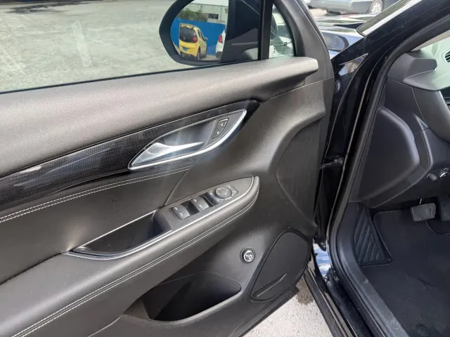 Buick Envision S — Фото автомобиля 9