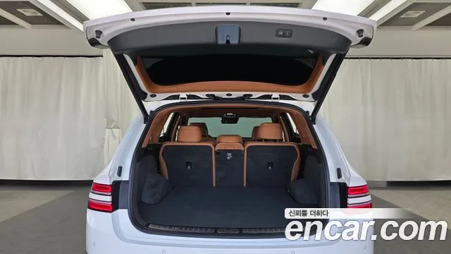 Genesis GV80 — Фото автомобиля 26