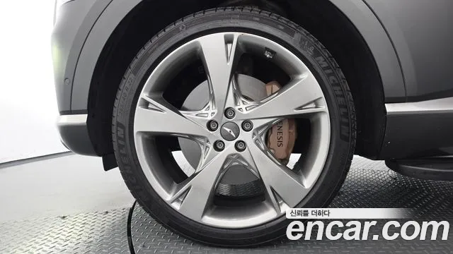 Genesis GV80 — Фото автомобиля 5