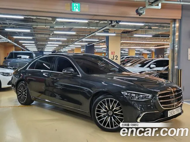 Фотография автомобиля — Mercedes-Benz S-Class W223