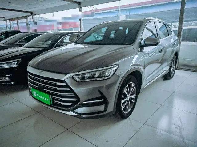 Фотография автомобиля — BYD Song Pro