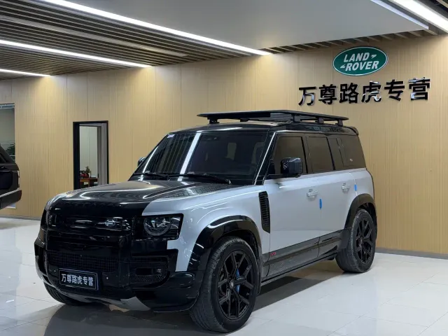 Фотография автомобиля — Land Rover Defender