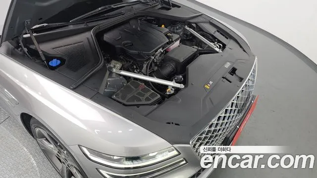 Genesis G80 Бензин 2.5 турбо AWD — Фото автомобиля 6