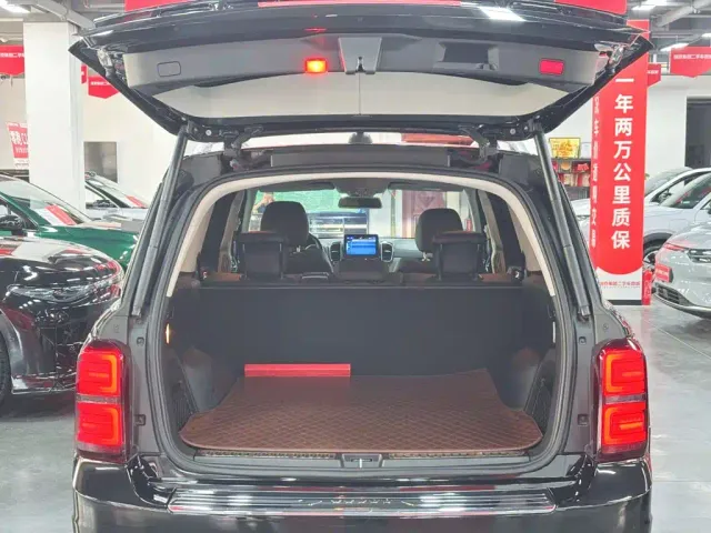 BAIC Beijing Offroad BJ90 — Фото автомобиля 8