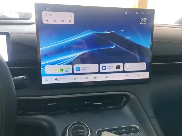 Geely Galaxy E5 — Фото автомобиля 12