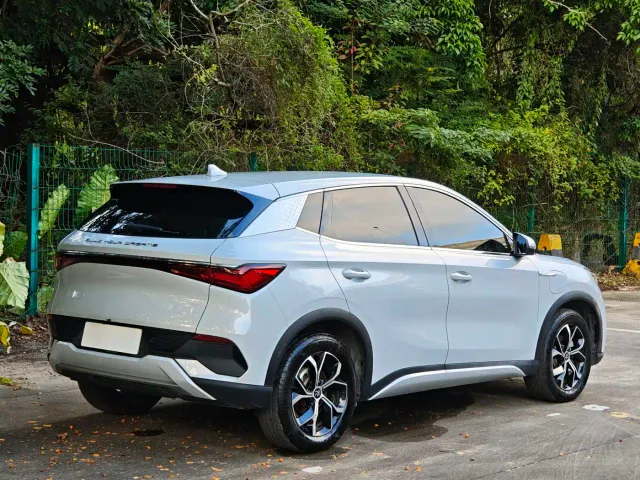 BYD Yuan PLUS — Фото автомобиля 5