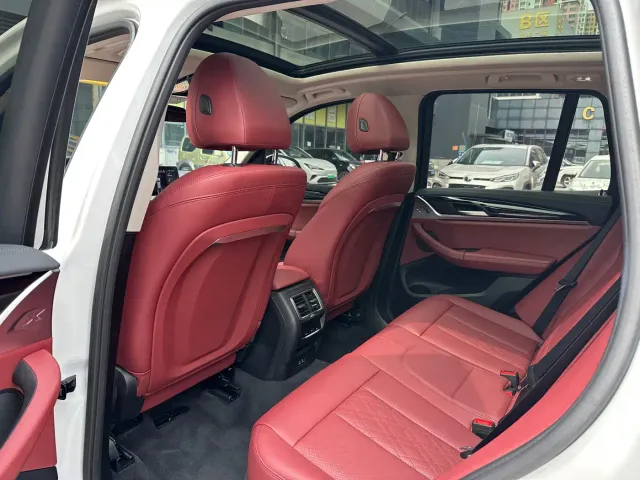 BMW X3 — Фото автомобиля 9