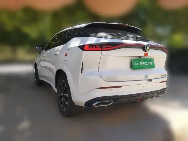 Changan UNI-Z — Фото автомобиля 5