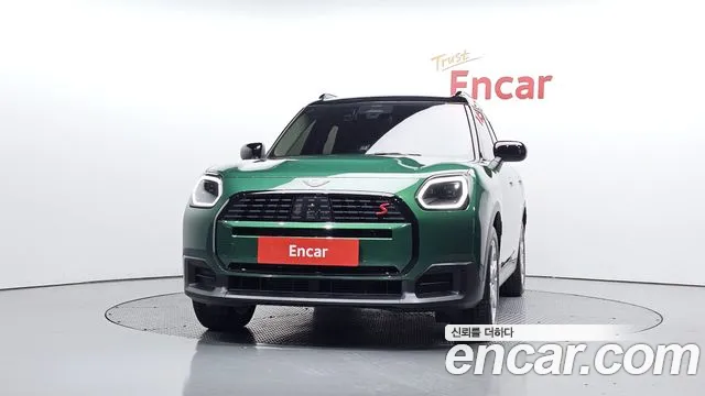 Mini Countryman — Фото автомобиля 3