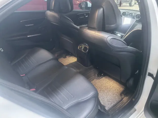 Mercedes-Benz C-Class — Фото автомобиля 2