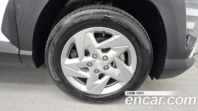 Hyundai Kona — Фото автомобиля 6
