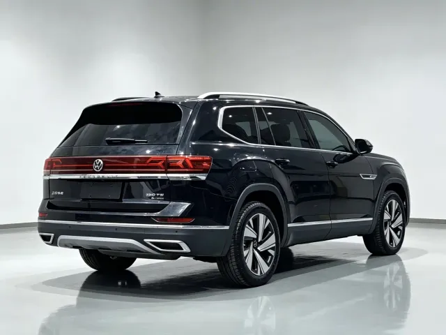 Volkswagen Teramont — Фото автомобиля 8
