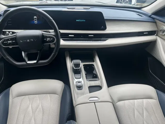 Chery Arrizo 8 — Фото автомобиля 14