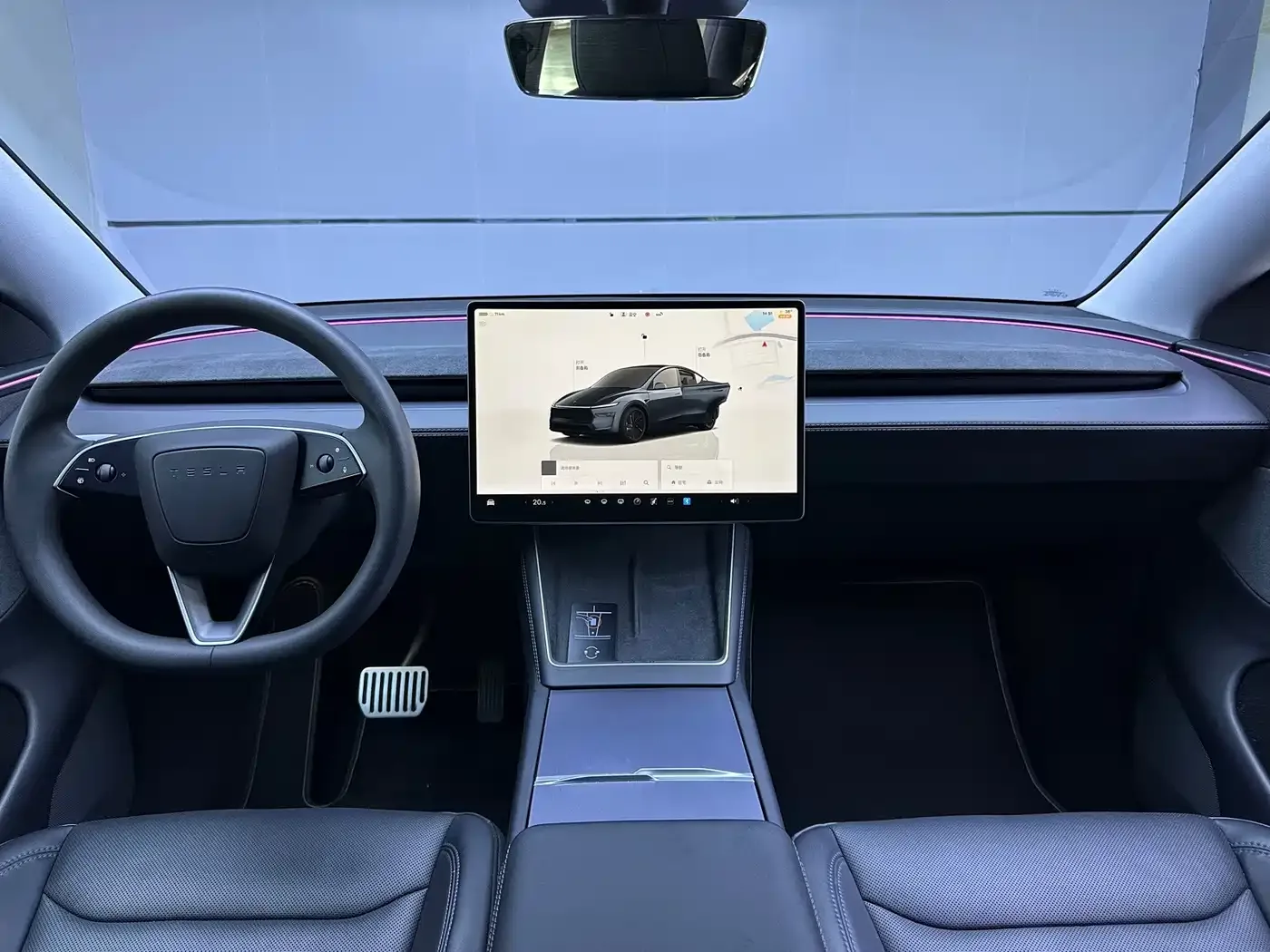 Tesla Model Y 2025 Model Rear-Wheel Drive Launch Edition — Фото автомобиля 7