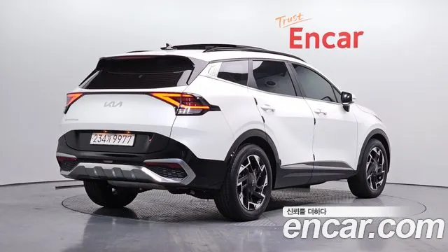 Kia Sportage Sportage 5-е поколение Бензин 1.6 турбо 2WD — Фото автомобиля 2