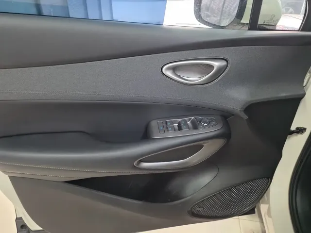 BYD Sealion 05 EV — Фото автомобиля 10