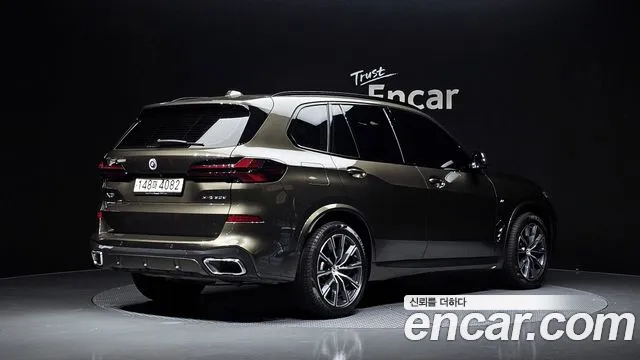 BMW X5 — Фото автомобиля 2