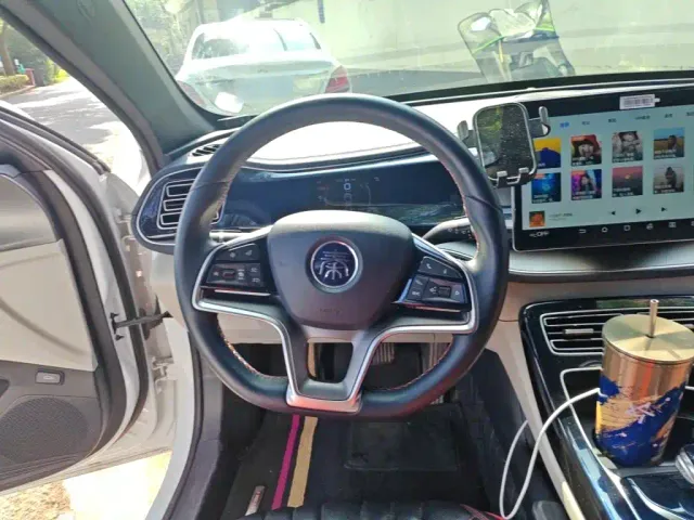 BYD Qin PLUS — Фото автомобиля 6
