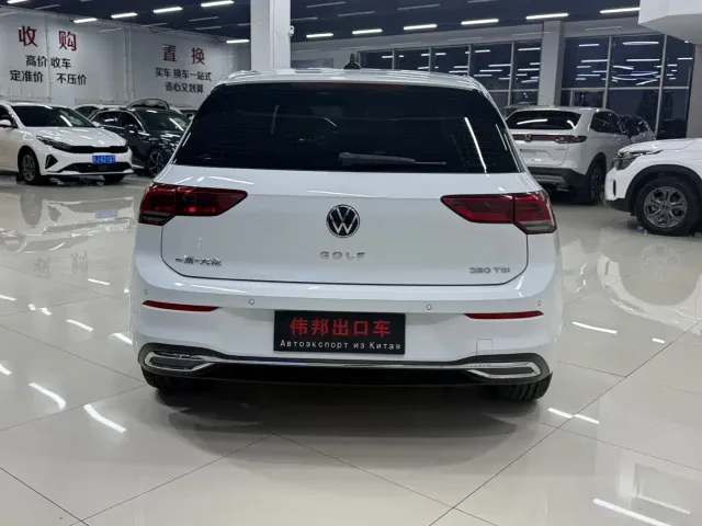 Volkswagen Golf — Фото автомобиля 5