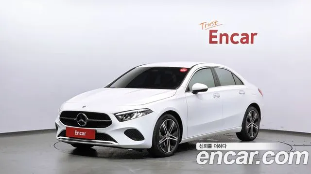 Фотография автомобиля — Mercedes-Benz A-Class W177
