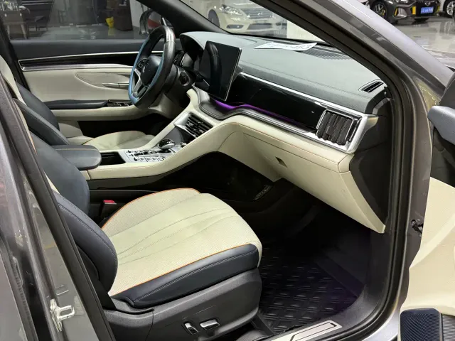 BYD Song PLUS — Фото автомобиля 11