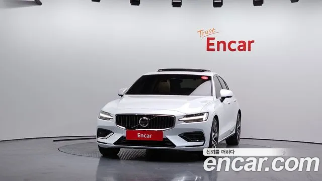 Вольво S60 S60 третьего поколения B5 Ultra Bright — Фото автомобиля 3
