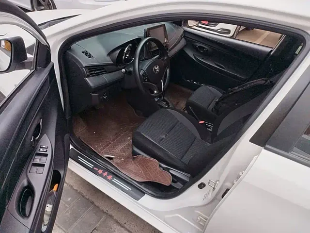 Toyota Vios — Фото автомобиля 20