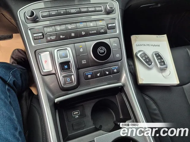 Hyundai Santafe — Фото автомобиля 16