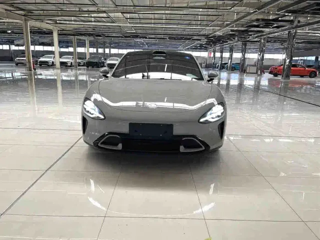 Xiaomi SU7 — Фото автомобиля 2