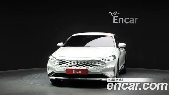 Kia K8 Hybrid — Фото автомобиля 3