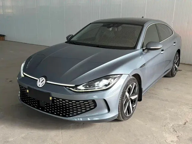 Фотография автомобиля — Volkswagen Lamando