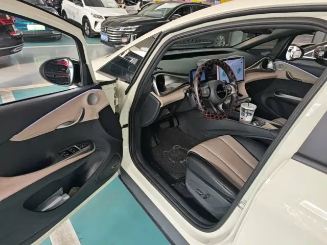BYD Dolphin — Фото автомобиля 15