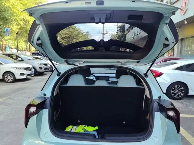Geely Geometry E Firefly — Фото автомобиля 18