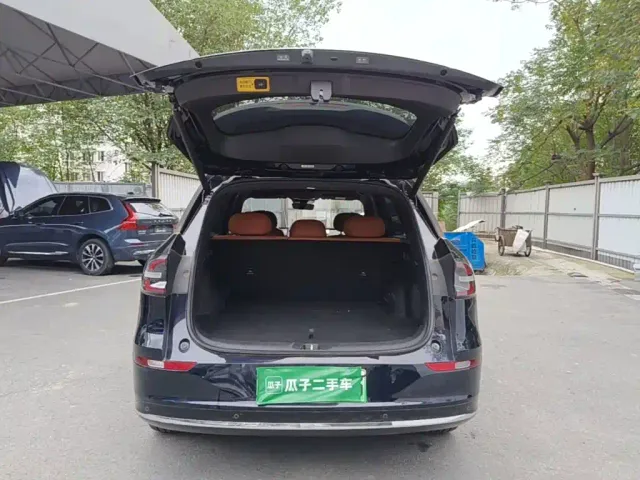 Changan Qiyuan Q07 — Фото автомобиля 18