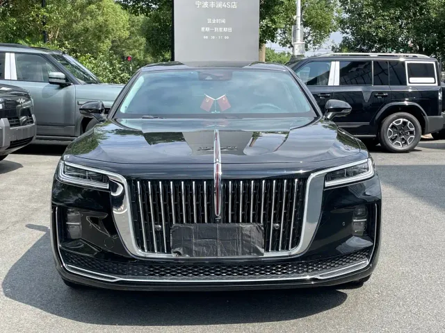 Hongqi H9 — Фото автомобиля 2