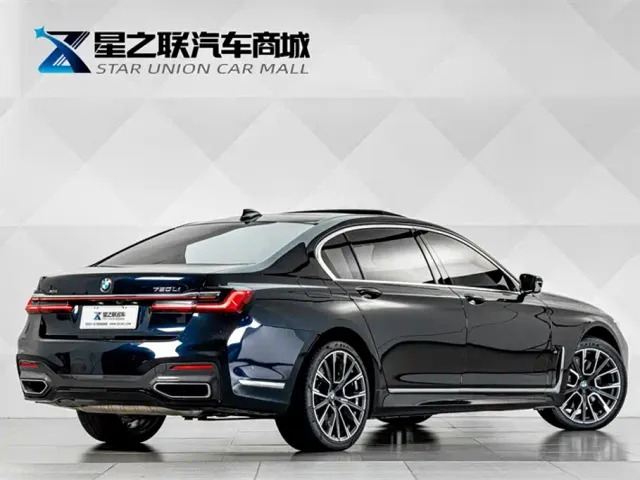 BMW 7 Series — Фото автомобиля 6