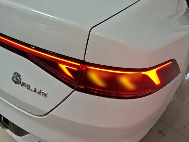 BYD Qin PLUS — Фото автомобиля 7