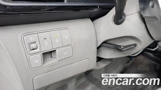 Hyundai Staria Staria 4WD Lounge 9 мест — Фото автомобиля 27